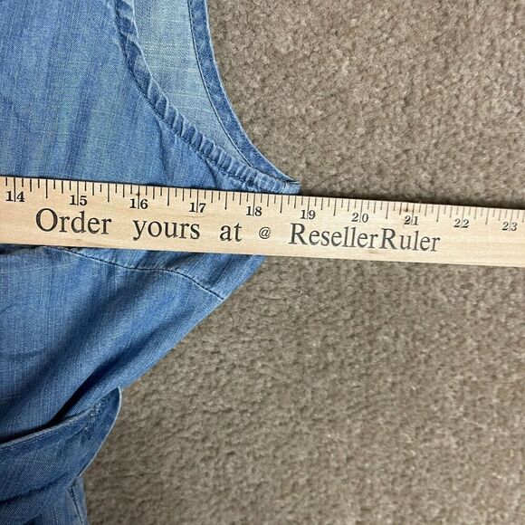 J.‎ Crew Wrap Jumpsuit Women's 4 Blue Denim Chambray Tie Waist Sleeveless V Neck - Picture 6 of 12